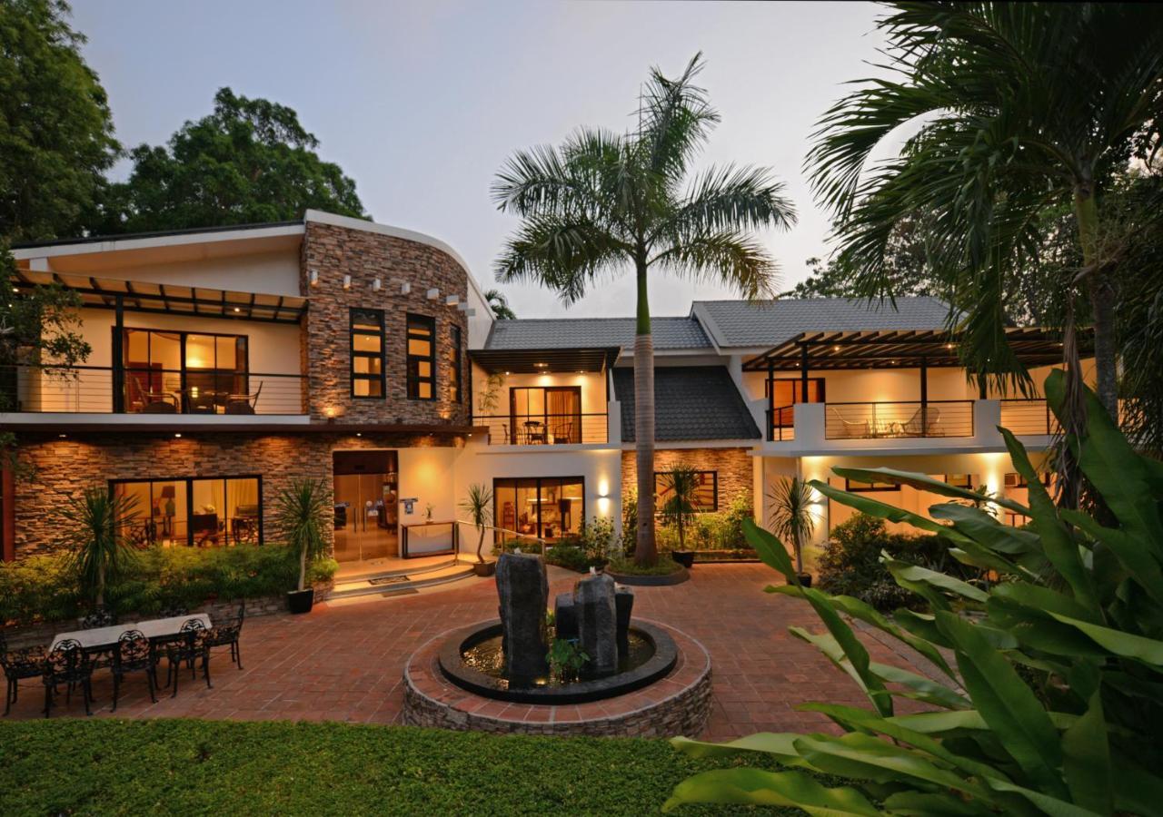 Bellagio Hills Hotel And Restaurant Paoay Exterior photo