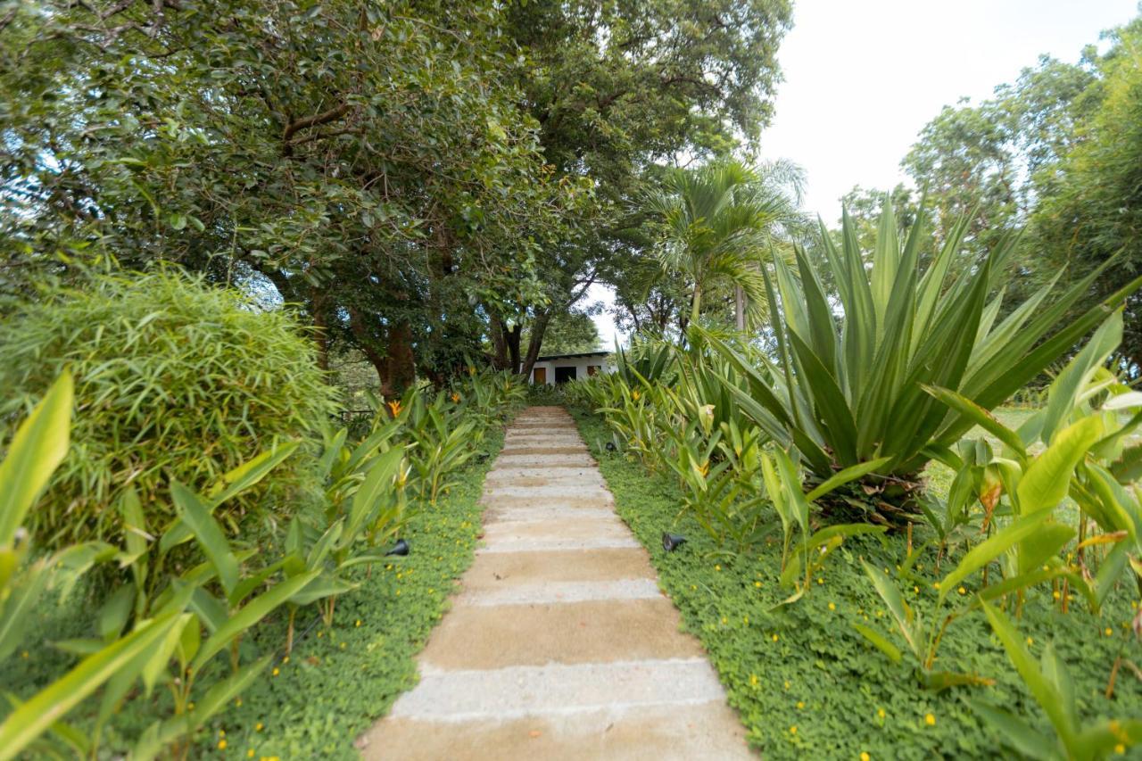 Bellagio Hills Hotel And Restaurant Paoay Exterior photo